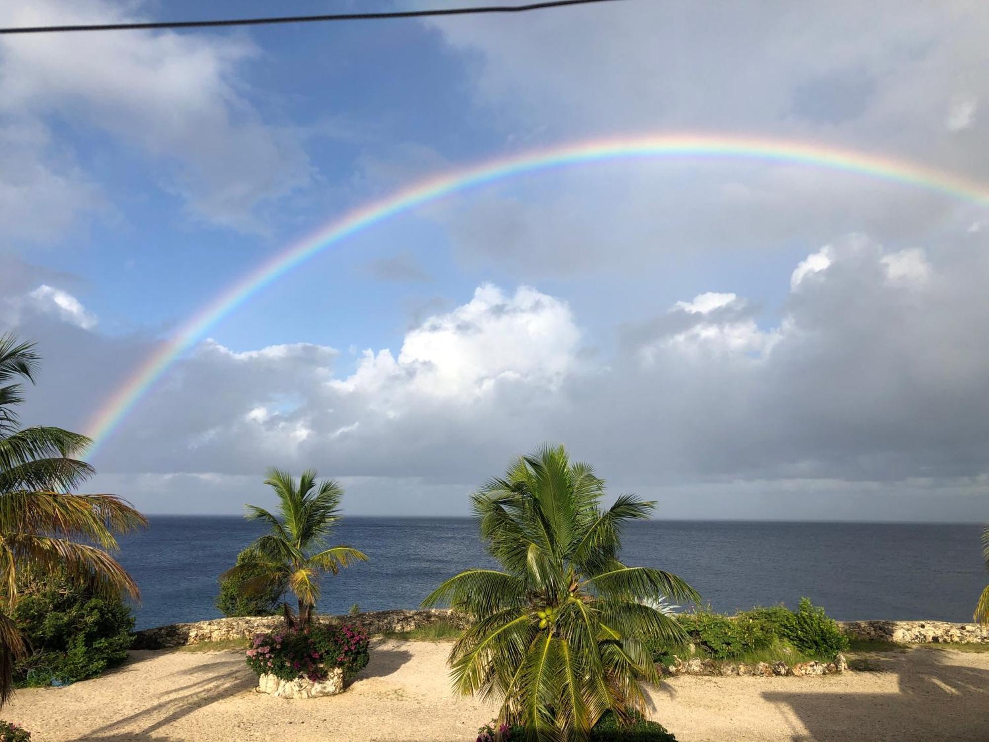 Marazul Dive Resort. 3 Bedroom Seafront House. Dive, Snorkel, Enjoy Amazing Sunsets Westpunt Экстерьер фото